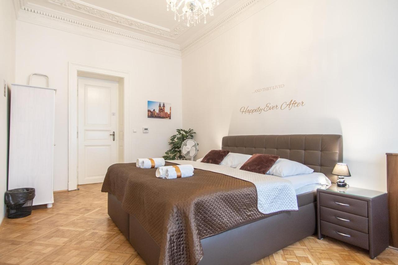 Penzion Palace - Wenceslas Square 3*